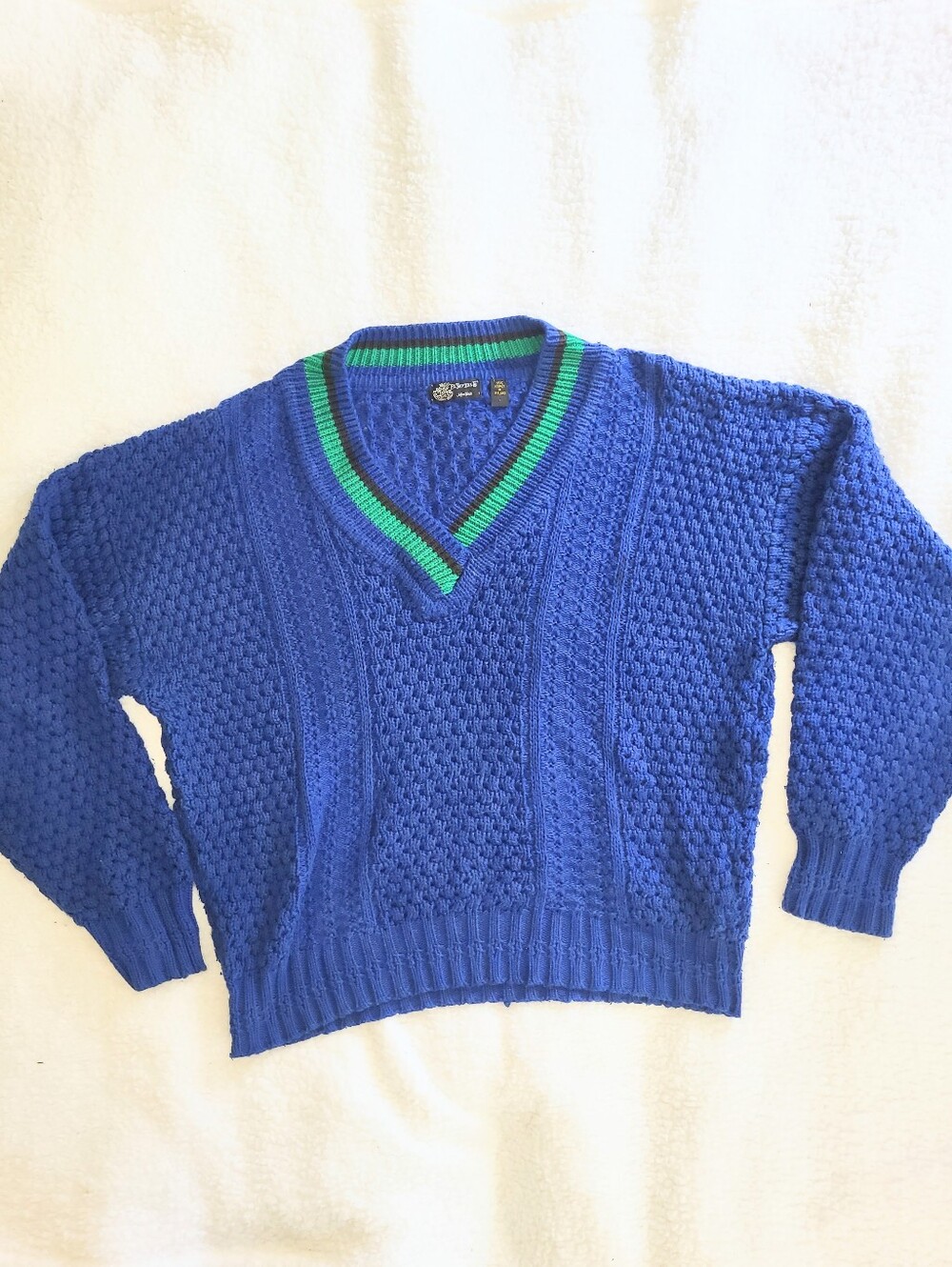 Vintage 1980's F. R. Tripler & Co. Hand Knit Wool Chunky Sweater Large